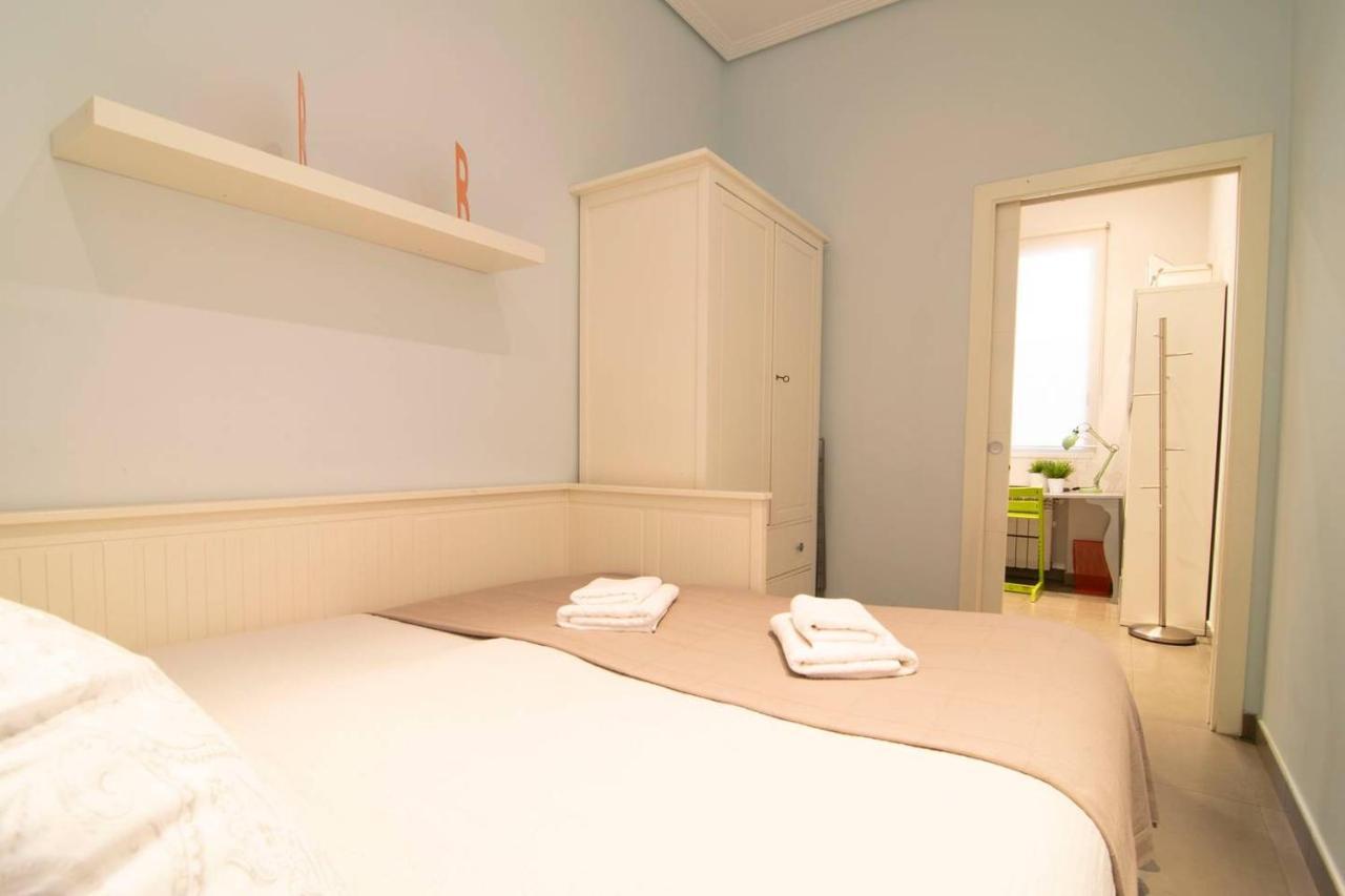 Cozy Apartment Near San Miguel Market By Batuecas Madrid Eksteriør bilde