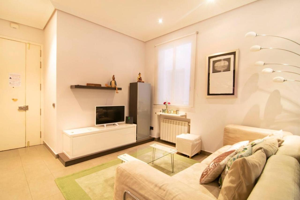Cozy Apartment Near San Miguel Market By Batuecas Madrid Eksteriør bilde